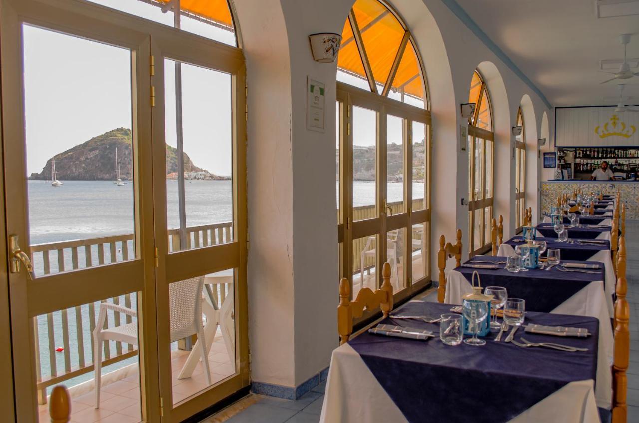 Hotel Regina Del Mare Barano dʼIschia Екстериор снимка
