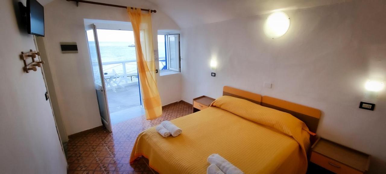 Hotel Regina Del Mare Barano dʼIschia Стая снимка