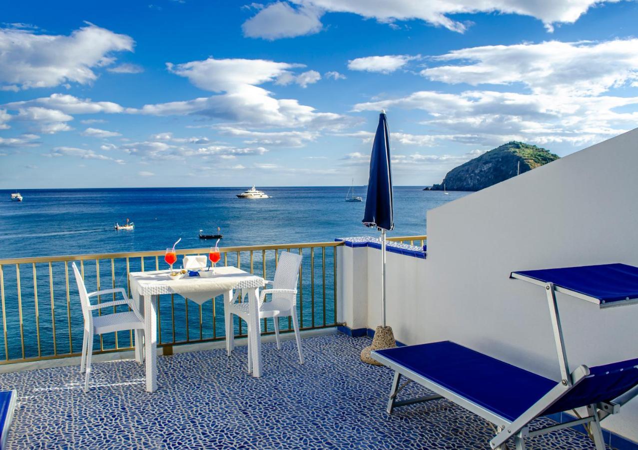 Hotel Regina Del Mare Barano dʼIschia Екстериор снимка