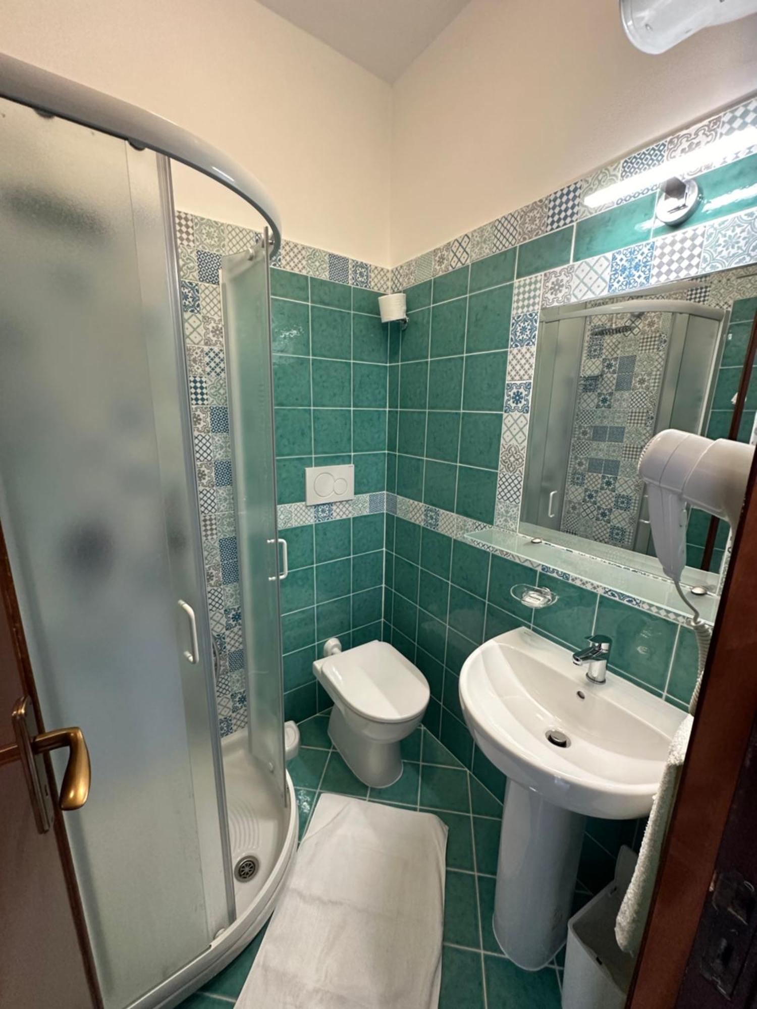 Hotel Regina Del Mare Barano dʼIschia Екстериор снимка